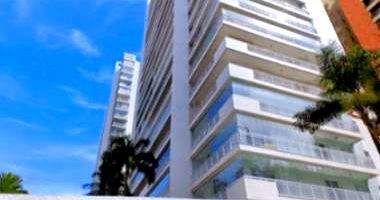 Apartamento até 3 dormitórios, 2 vagas, 118m² útil, desocupado