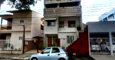 Casa Ocupada com 3 Quartos e Área de Lazer em Linhares/ES