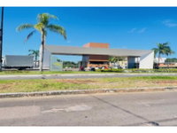 Casa ocupada com 3 quartos e 140m² construída