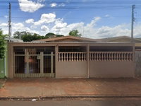 Casa com 3 quartos, 120m², garagem e edícula - Parte Ideal 20%