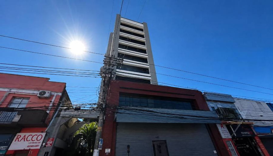 Sala comercial ocupada com 45 m²