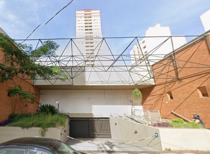 Prédio Comercial com 1.304,18m² - Centro
