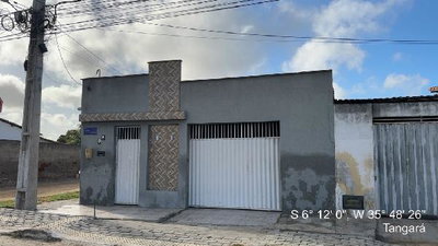 Casa 2 quartos, 2 banheiros e 76,80 m²