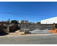 Casa de Morada com 602 m² em Leilão
