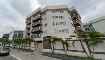 Apartamento com 3 Quartos e 2 Banheiros em Cabo Frio