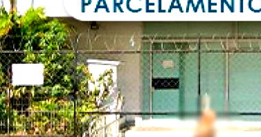 Prédio Comercial Desocupado 708m² com Estacionamento e Mezanino