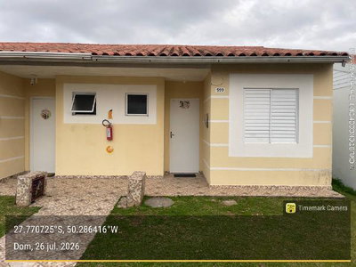 Casa 2 quartos com 1 vaga e 40,91 m²