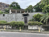 Casa ampla 265m², 4 quartos, 2 banheiros, 1 vaga