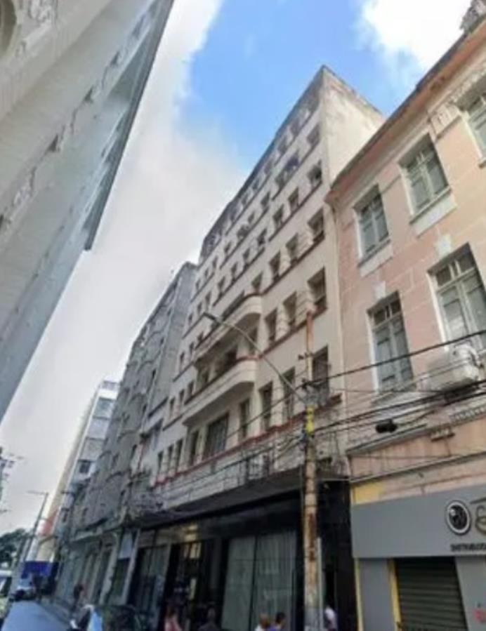 Conjunto Comercial com 156,38m² útil, 1 banheiro