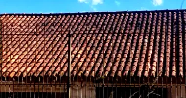 Prédio de Alvenaria com Terreno em Viamão/RS