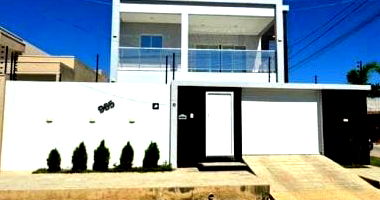 Casa com 4 quartos em Patos, PB