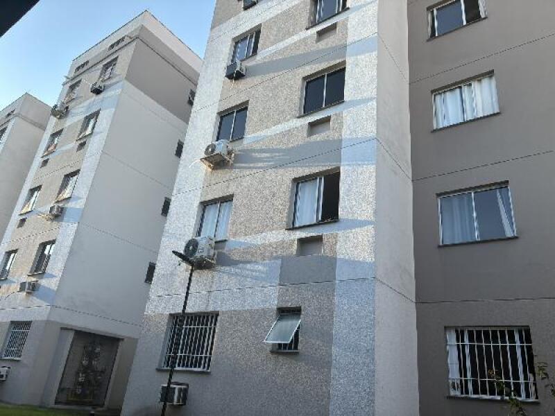 Apartamento com 44m², 2 Quartos e Área de Serviço