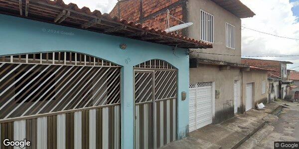 Casa 4 quartos, 1 banheiro, 100m² construída, varanda, desocupada