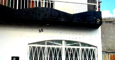 Casa com 3 quartos, 1 banheiro, 77m² construída, ocupada