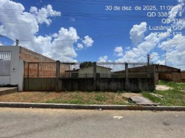Casa com 119m², 3 quartos, 2 banheiros, ocupada