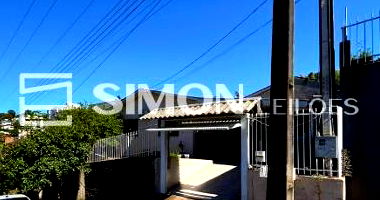 Imóvel Urbano com Sala Comercial em Dois Vizinhos/PR