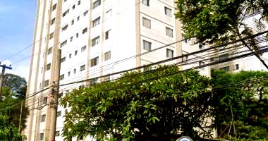 Apartamento 81m² com 1 vaga, Ed. Maria Elisabeth, desocupado