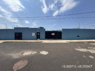 Casa com 2 Quartos em Uberlândia/MG - Terreno Amplo