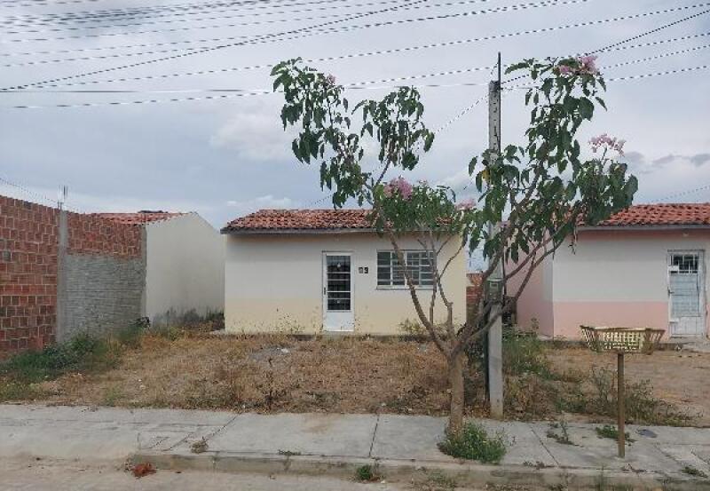 Casa 2 quartos 46,3m² com área de serviço e cozinha