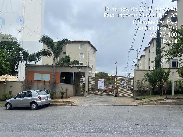 Apartamento com 2 Quartos e 1 Vaga em Santa Luzia