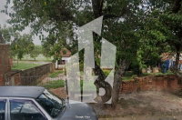 Terreno com 275m² e 50m² construídos, 50% de propriedade