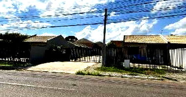 Casa em Fazenda Rio Grande/PR com 2 quartos