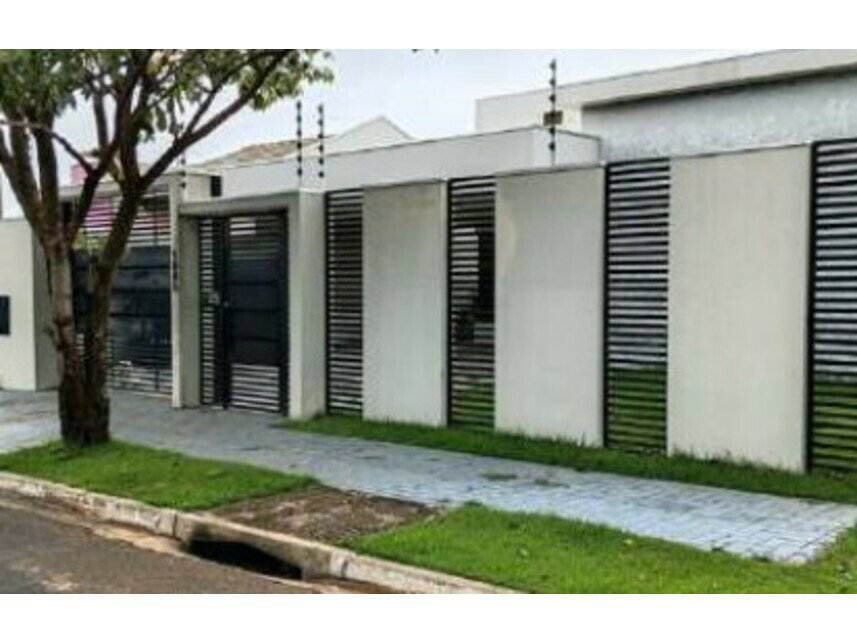 Casa com 176,55m² em Monte Líbano II - Sorriso/MT