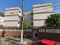 Apartamento com 2 quartos, sala, cozinha e banheiro em Santos