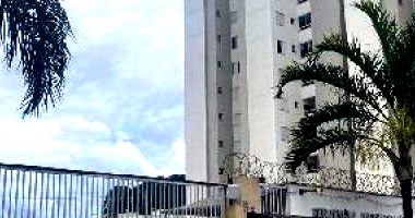 Apartamento com 2 quartos, 2 banheiros e 1 vaga