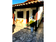 Casa com Piscina e Churrasqueira em Maricá/RJ