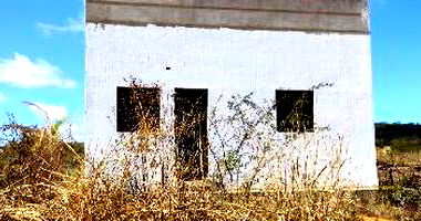 Terreno em Poções/BA com 300m²