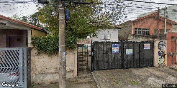 Casa residencial 300m² com potencial para investimento