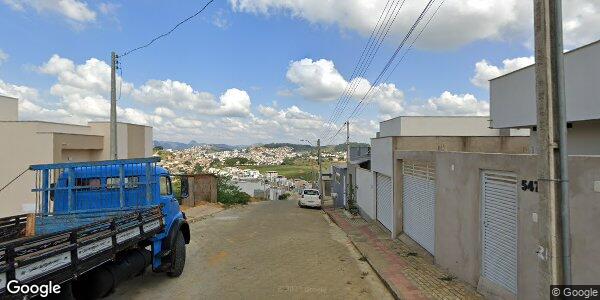 Casa com 2 quartos e 150m² de terreno em Santa Helena
