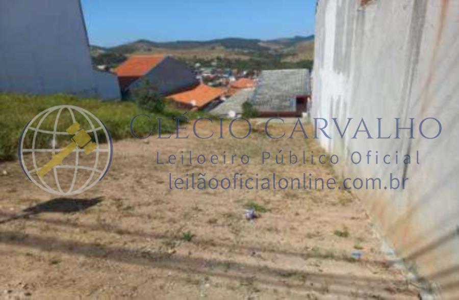 Fração ideal (50%) de terreno 125m²