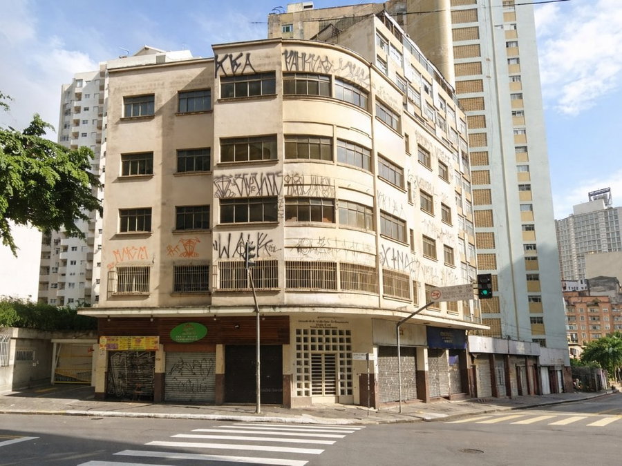 Prédio Comercial com 424 m² de Terreno