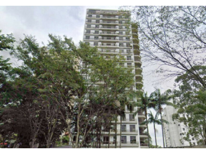 Apartamento com 4 vagas e depósito, 424,83m² útil