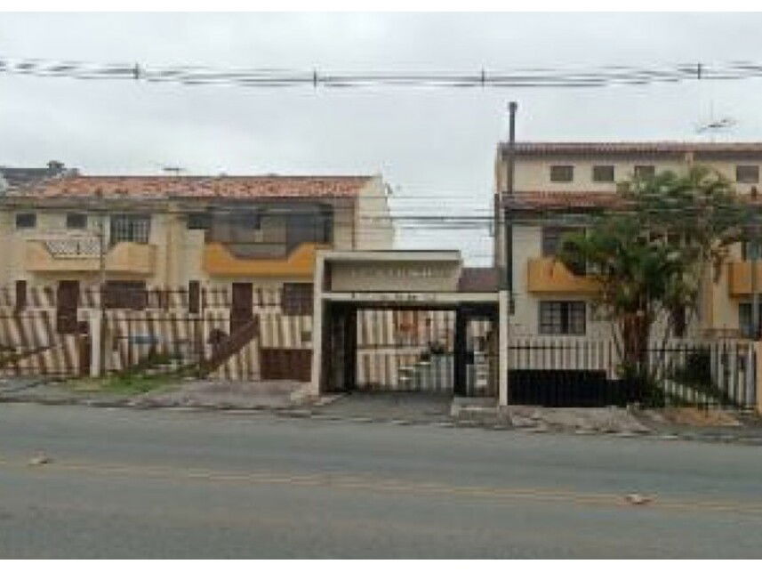 Sobrado Ocupado no Condomínio Residencial Diamante
