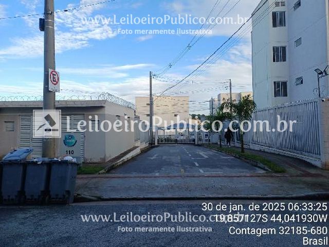 Apartamento 2 quartos, 1 banheiro, 1 vaga, 101m², desocupado