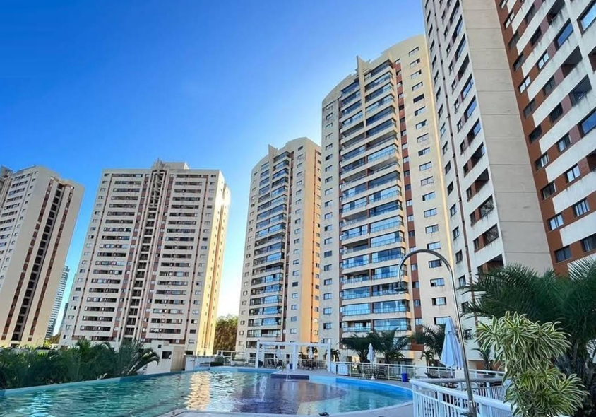 Apartamento com 3 quartos e 2 vagas em Salvador