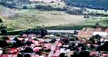 Terreno com Benfeitorias em Serra do Salitre/MG