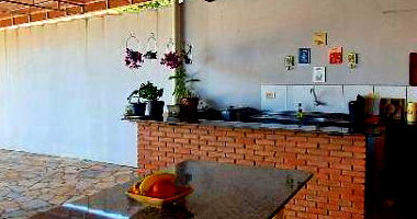 Casa na Rua das Rolinhas - Jardim Das Palmeiras, Ocupado