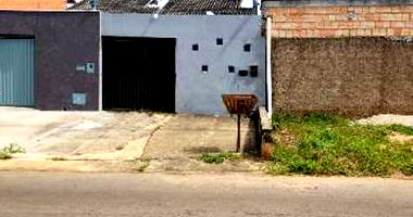 Casa em Luziânia com 62,98m² de área total