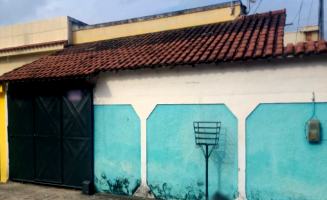 Casa e edícula em Itaboraí/RJ com terreno de 360m²
