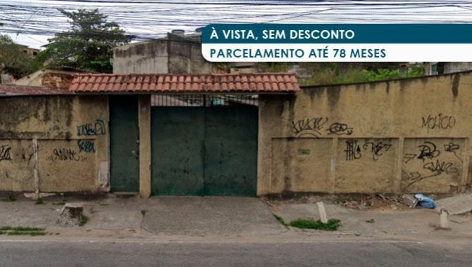 Casa Ocupada com 382m² de Área Construída em Nilópolis - RJ