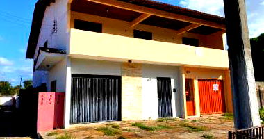 Casa com 188m² na Avenida Padre Raimundo Jose Vieira