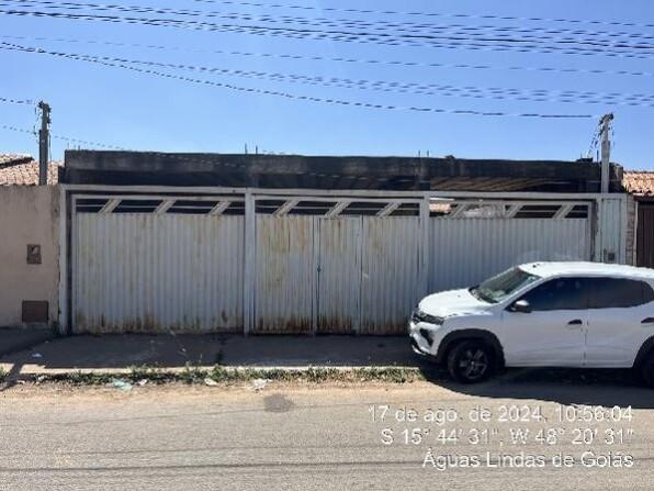 Casa com 2 quartos, 1 banheiro, 64,8m² construída, 1 vaga