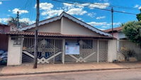Casa Ocupada em Araguapaz-GO com 129 m²
