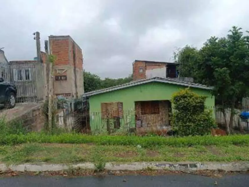 Casa em Leilão com 3 Quartos e 2 Banheiros em Viamão/RS