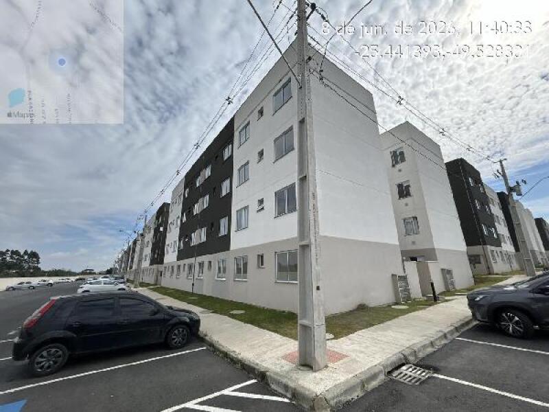 Apartamento com 2 Quartos e 1 Vaga em Condomínio