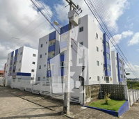 Apartamento aconchegante com 2 quartos, 2 banheiros e 1 vaga
